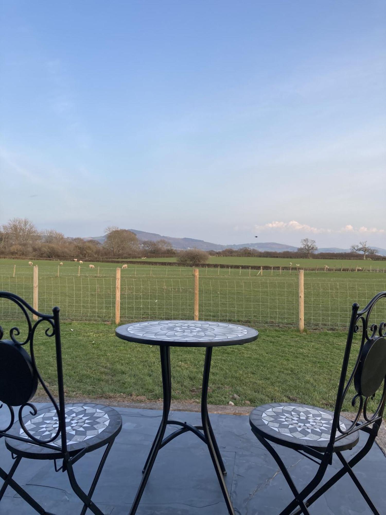 Abbey Farm Luxury Glamping Ξενοδοχείο Rhuddlan Εξωτερικό φωτογραφία