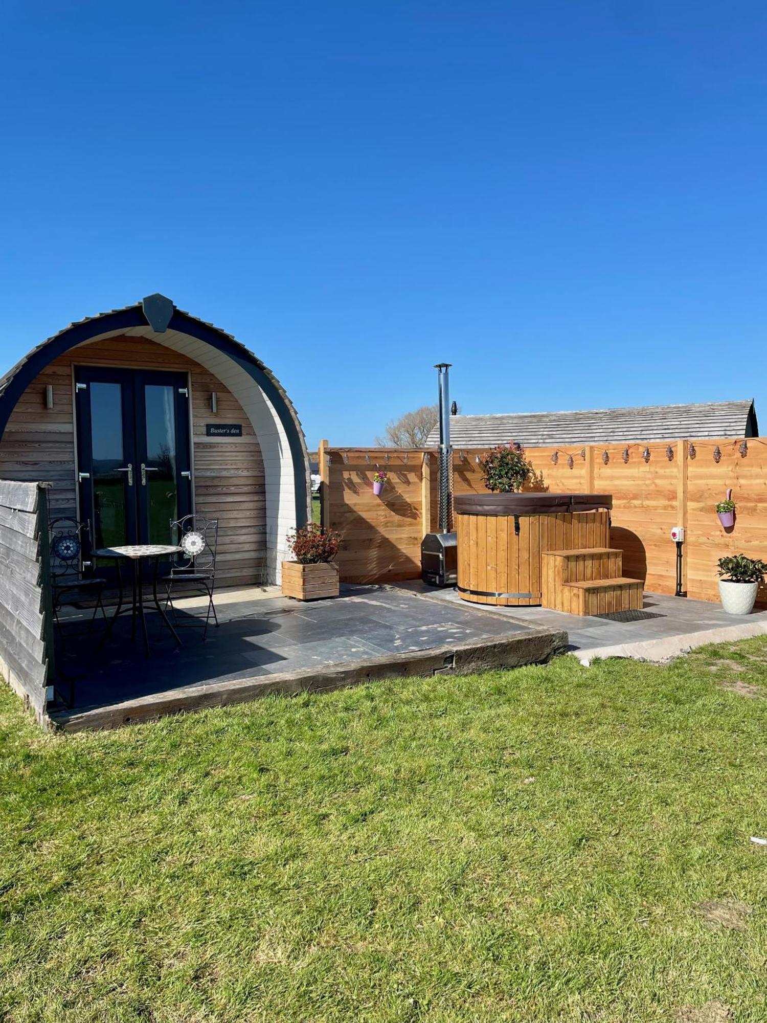 Abbey Farm Luxury Glamping Ξενοδοχείο Rhuddlan Εξωτερικό φωτογραφία